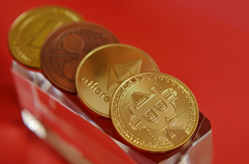 欧逸交易所上线自动赚币功能！10大币种享年化5%起收益
